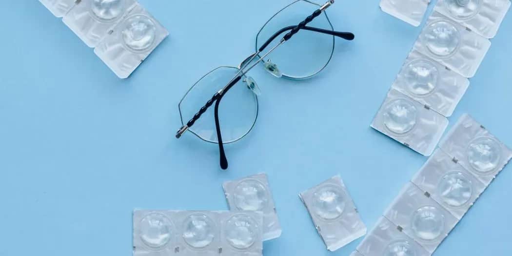 Czy soczewki są na receptę? Dowiedz się, co musisz wiedzieć o zakupie.