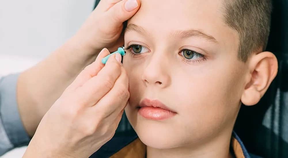 Czy dzieci mogą nosić soczewki kontaktowe? Oto co warto wiedzieć