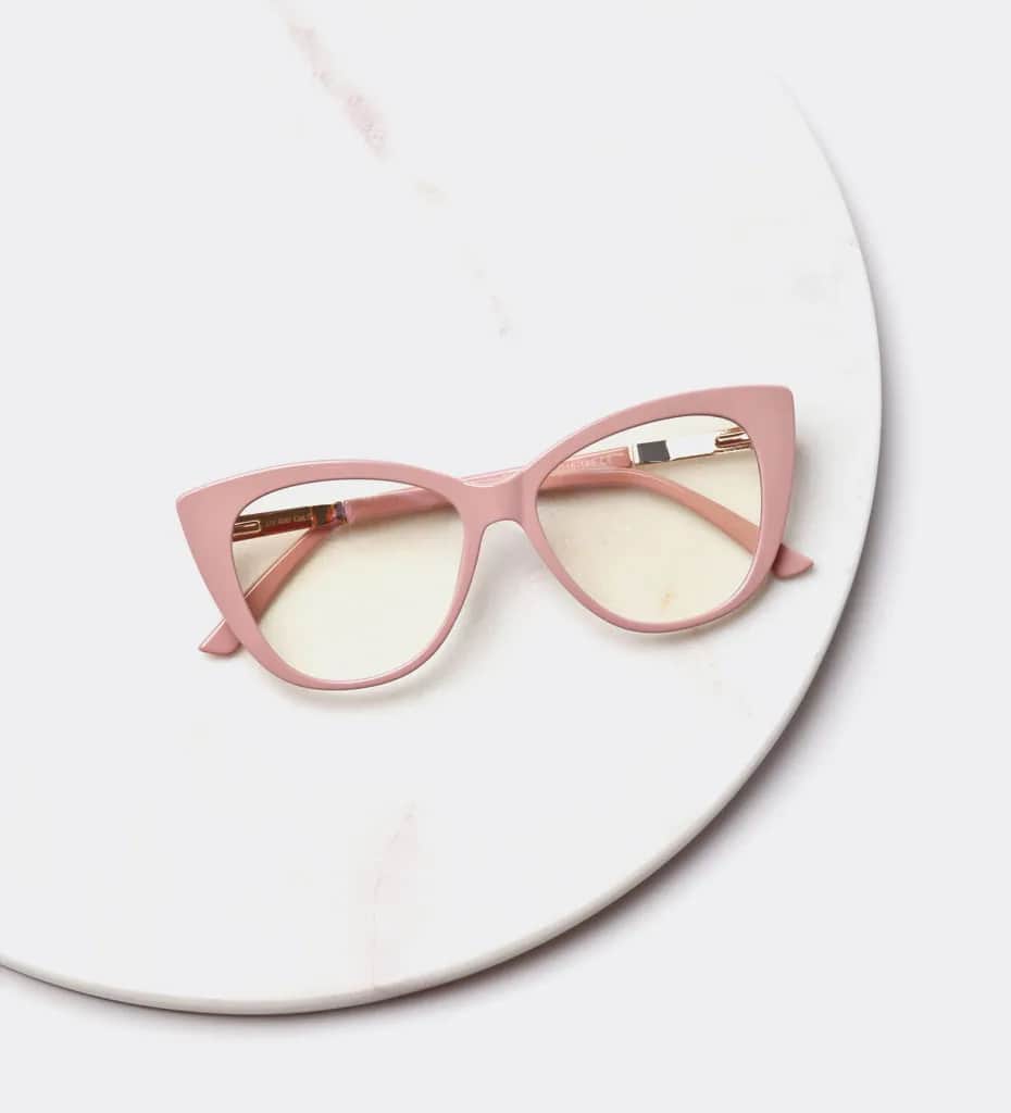 Ile kosztują oprawki okularów? Poznaj ceny i najlepsze oferty