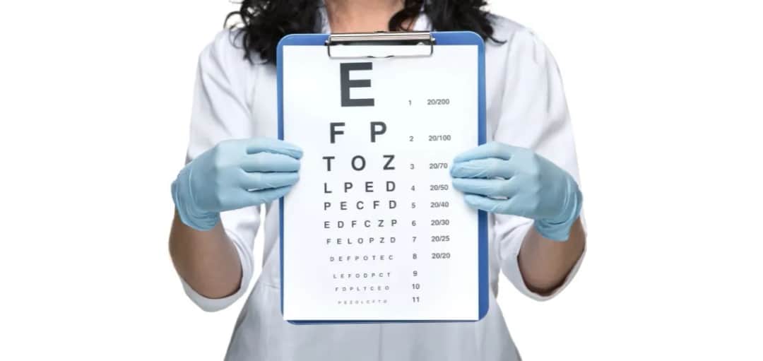Jak okulista bada wzrok: co musisz wiedzieć przed wizytą